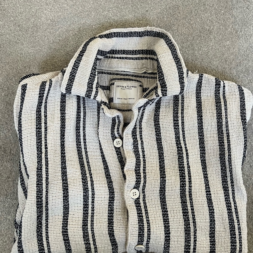 Denim & Flower Black and Cream Striped Short-Sleeve Button-Up Shirt - Picture 3 of 4